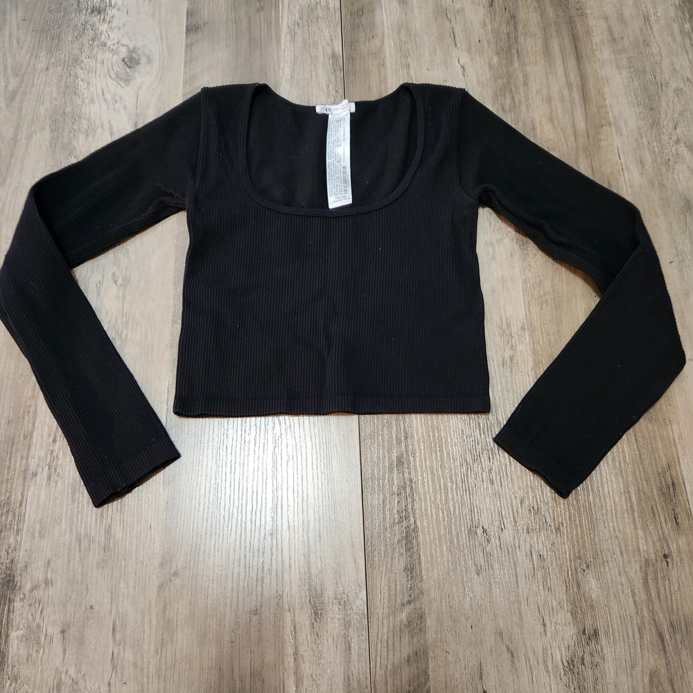 Zara Nlack Ribbed Long-sleeve Scoop Neck Crop Top Women's Size M-L